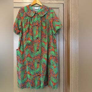 Vintage Mode O' Day Paisley Button Front Peter Pan Collar House Dress / OSFM